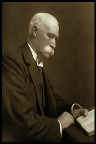 Famous People with surname Macewen