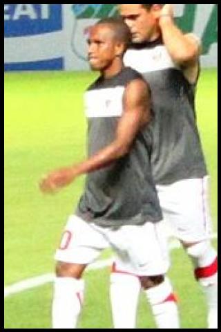 Famous People with surname Maniani