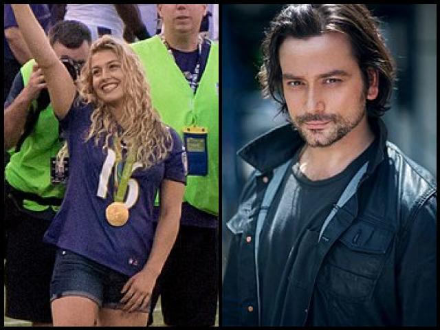 Famous People with surname Maroulis