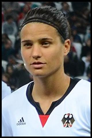 Famous People with surname Marozs&aacute;n