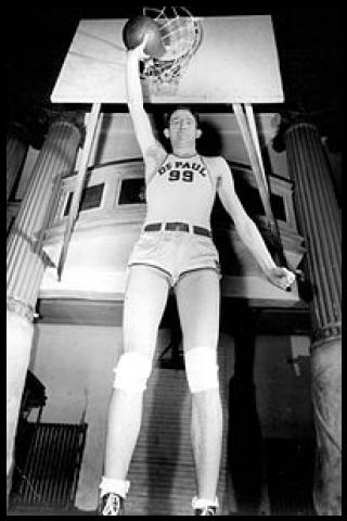 Famous People with surname Mikan