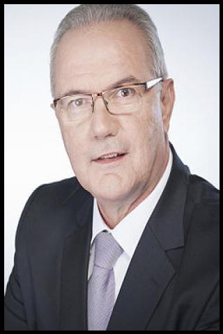 Famous People with surname Mimica