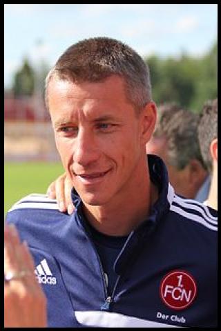 Famous People with surname Mint&aacute;l