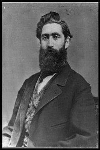 Famous People with surname Moonlight