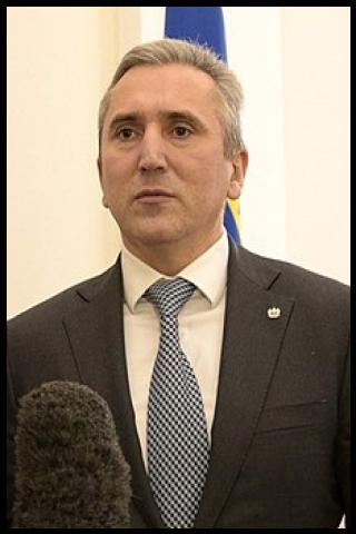 Famous People with surname Moor