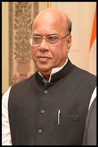 Famous People with surname Nasim