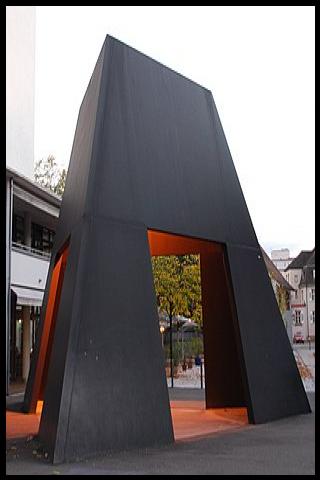 Famous People with surname Nauman