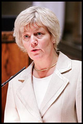 Famous People with surname Neystab&oslash;