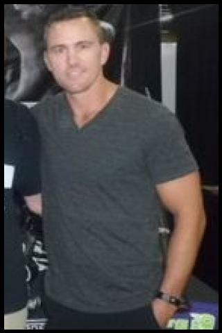 Famous People with surname Noke