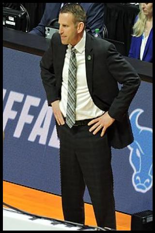 Famous People with surname Oats