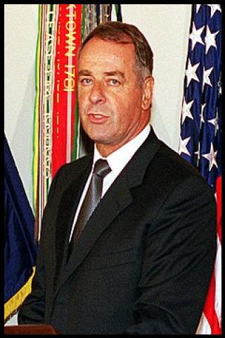 Famous People with surname Ogi