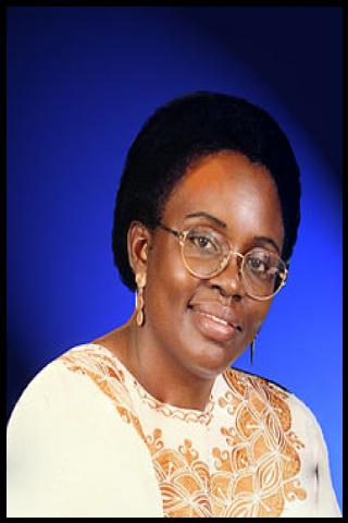 Famous People with surname Ogola