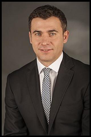 Famous People with surname Olejniczak