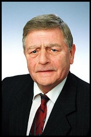 Famous People with surname Olner