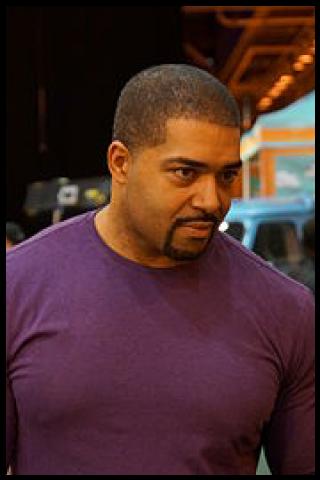 Famous People with surname Otunga