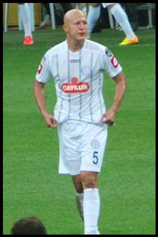 Famous People with surname &Ouml;zmen