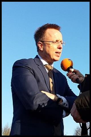 Famous People with surname Paas