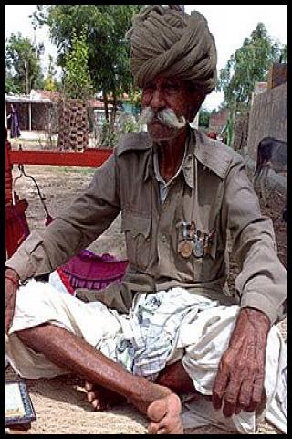 Famous People with surname Pagi