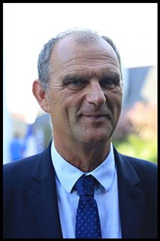 Famous People with surname Pahun