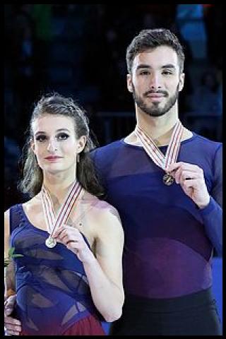 Famous People with surname Papadakis