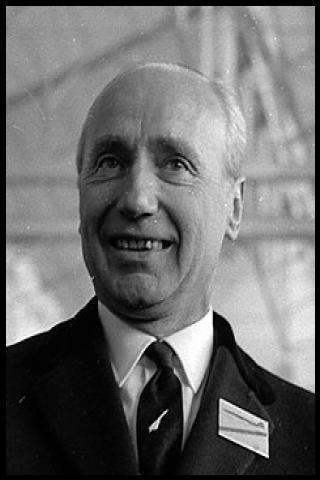 Famous People with surname Papon