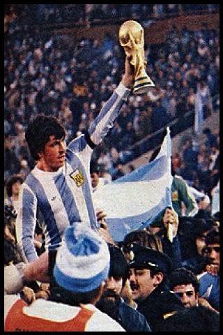 Famous People with surname Passarella