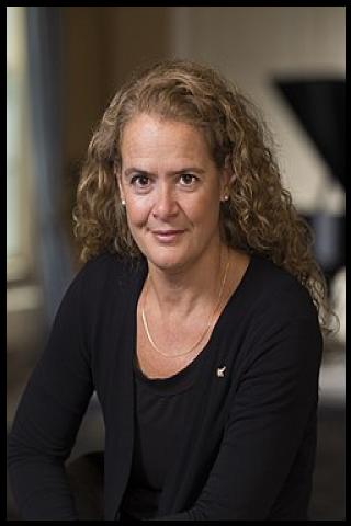 Famous People with surname Payette