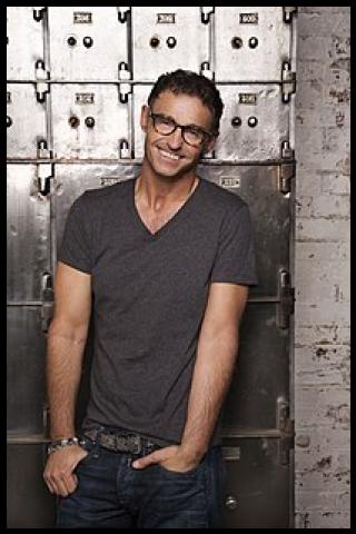 Famous People with surname Pellow