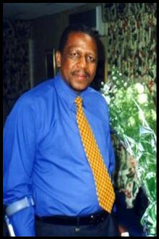 Famous People with surname Phosa