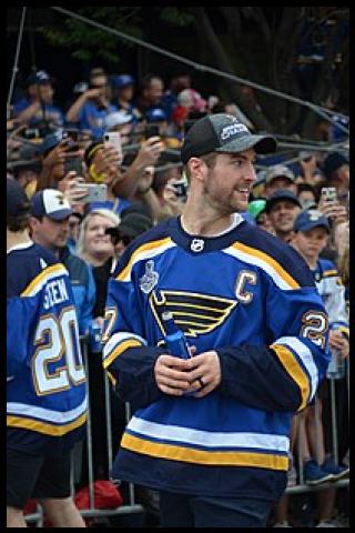 Famous People with surname Pietrangelo