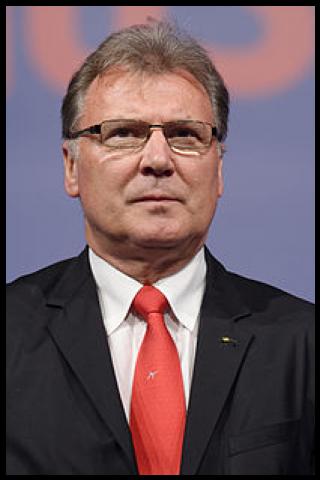 Famous People with surname Pietruszka