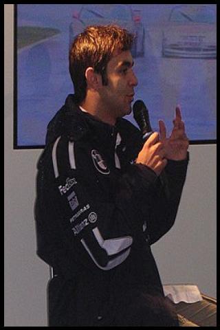 Famous People with surname Pizzonia