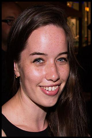 Famous People with surname Popplewell