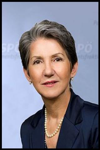 Famous People with surname Prammer