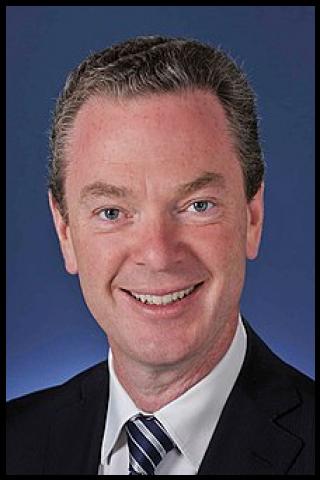 Famous People with surname Pyne