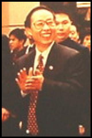 Famous People with surname Qinghong