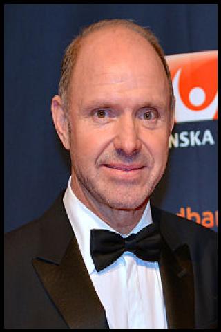 Famous People with surname Ravelli