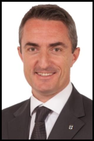 Famous People with surname Ravier