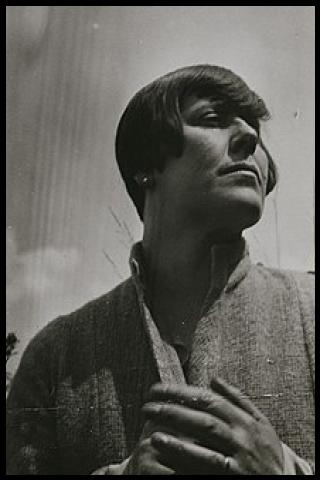 Famous People with surname Rebay