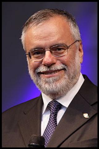 Famous People with surname Riccardi