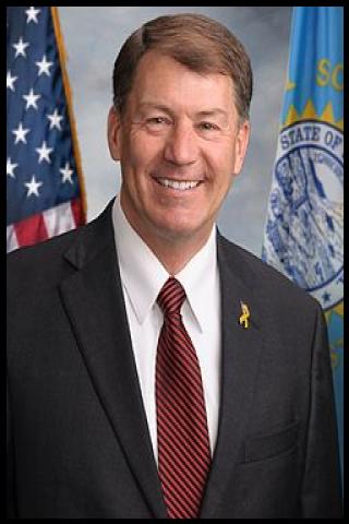 Famous People with surname Rounds