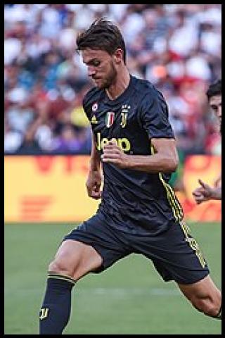 Famous People with surname Rugani