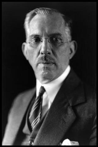 Famous People with surname Sacasa