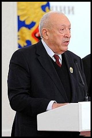 Famous People with surname Salakhov