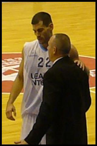 Famous People with surname Salyers