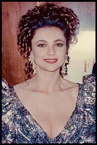 Famous People with surname Samms