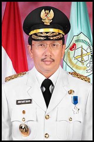 Famous People with surname Sanjaya