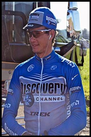 Famous People with surname Savoldelli