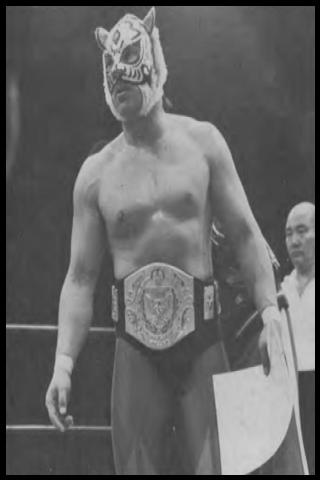 Famous People with surname Sayama