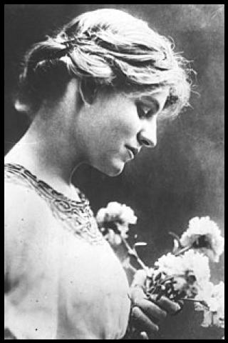 Famous People with surname Sayre